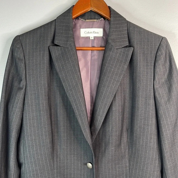 CALVIN KLEIN Pinstripe Structured Blazer Single Breasted Dark Grey Preppy Size 8 - Picture 3 of 12